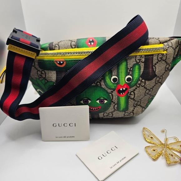 Gucci Mini Bag with Green and Yellow Accents - Picture 8 of 11